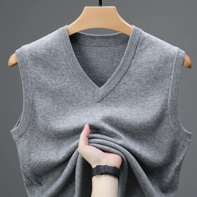2026 Men's Casual Sweater Vest Warm Comfortable Autumn Winter Fashion Outerwear