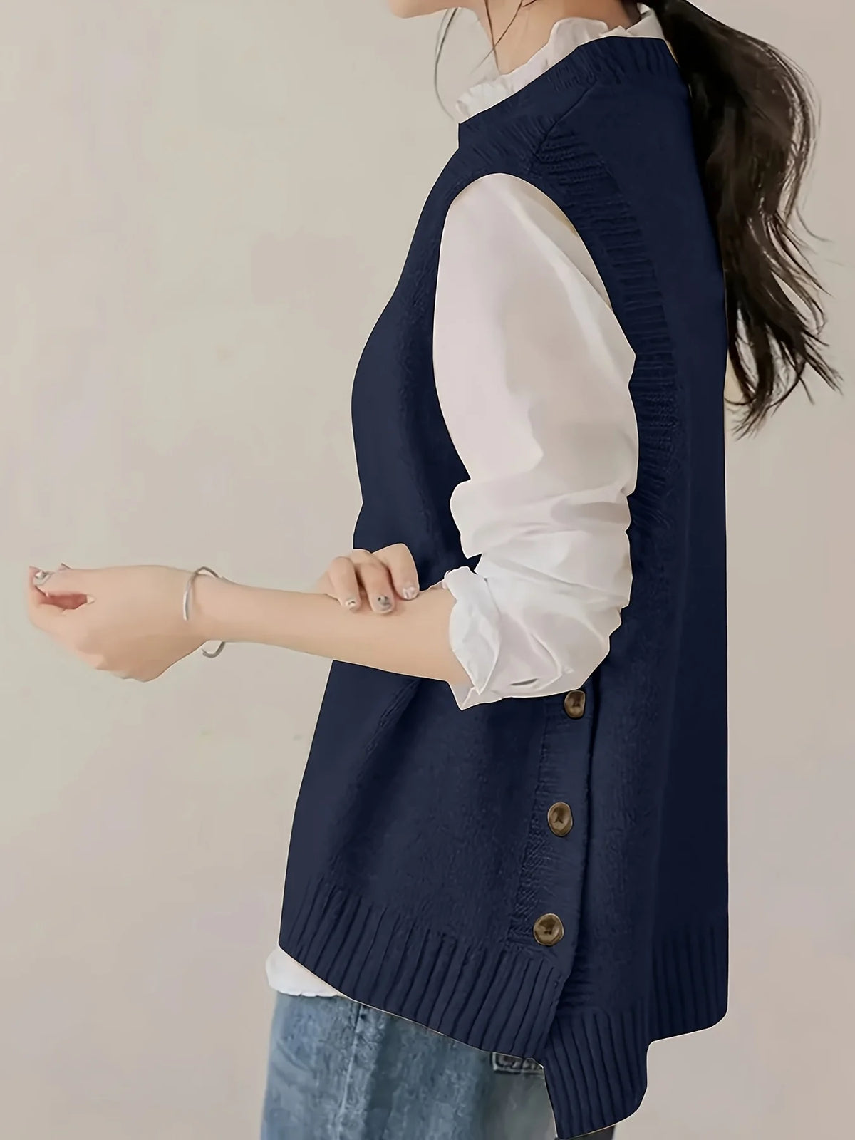 Women's Minimalist  Knit Vest Sweater Sleeveless Round Neck Button-Front Design Preppy Business Casual Style For Office