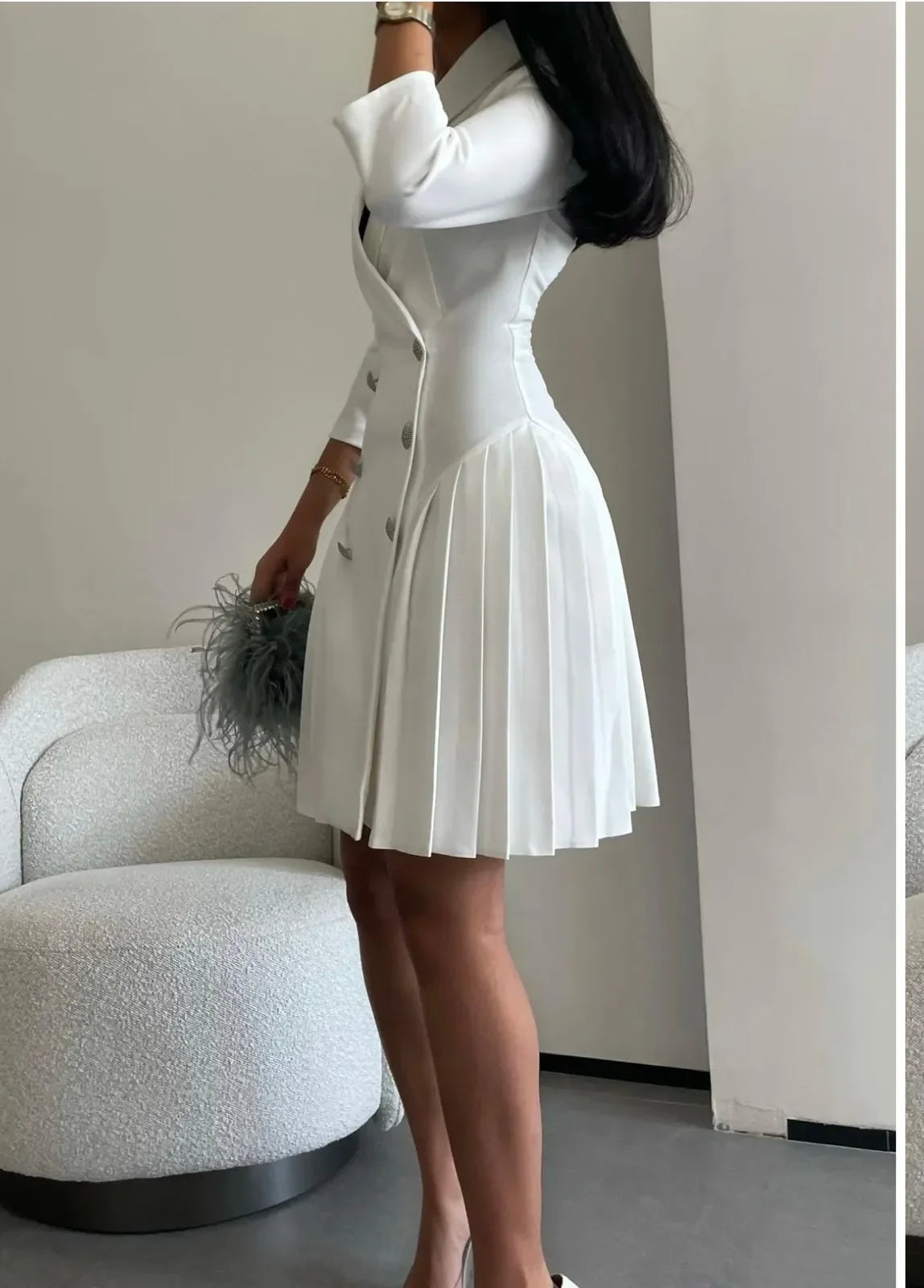 Customized Elegant V-Neck Short Evening Dresses with Buttons A-Line Long Sleeve Prom Dresses Robe De Soiree Formal for Women