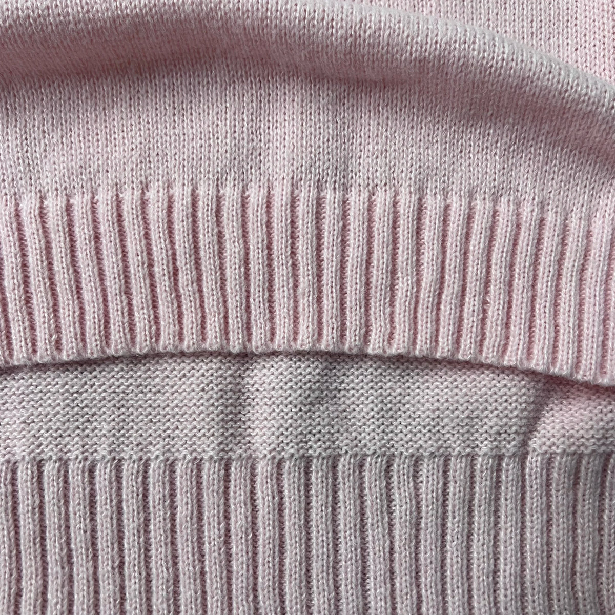 Women's Minimalist  Knit Vest Sweater Sleeveless Round Neck Button-Front Design Preppy Business Casual Style For Office