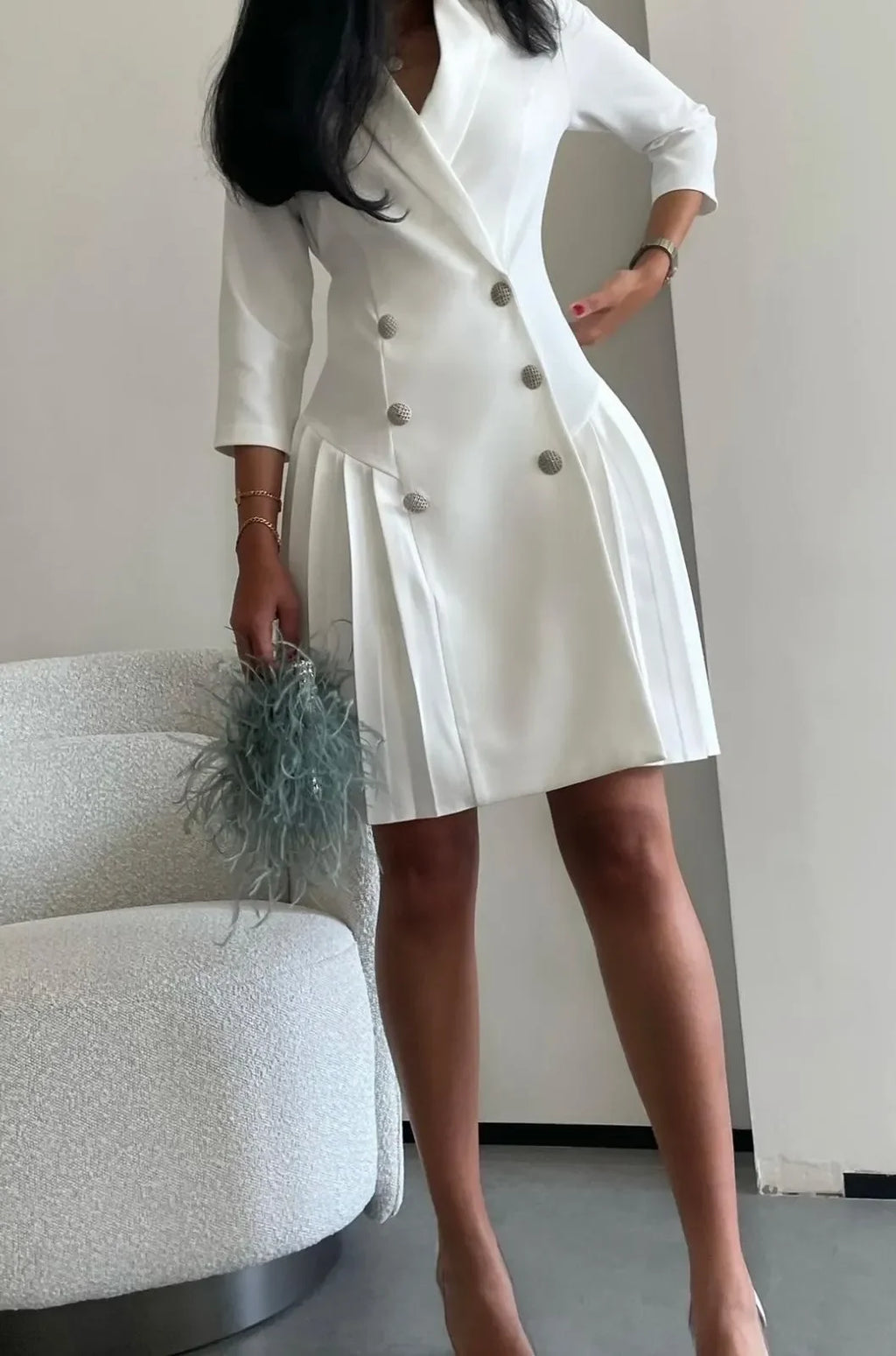 Customized Elegant V-Neck Short Evening Dresses with Buttons A-Line Long Sleeve Prom Dresses Robe De Soiree Formal for Women