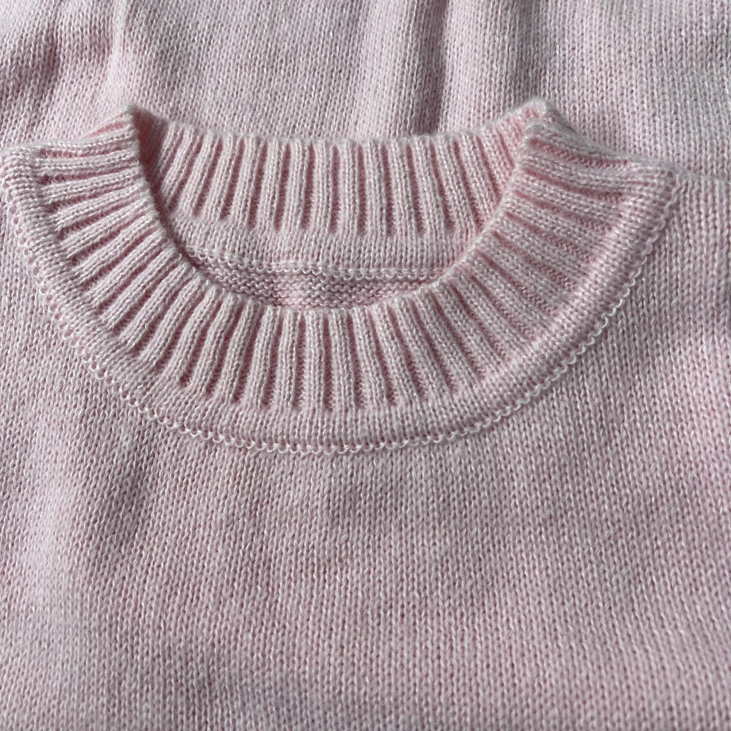 Women's Minimalist  Knit Vest Sweater Sleeveless Round Neck Button-Front Design Preppy Business Casual Style For Office